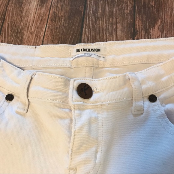 One Teaspoon Distressed Cropped Jeans Size 27 - Picture 5 of 8